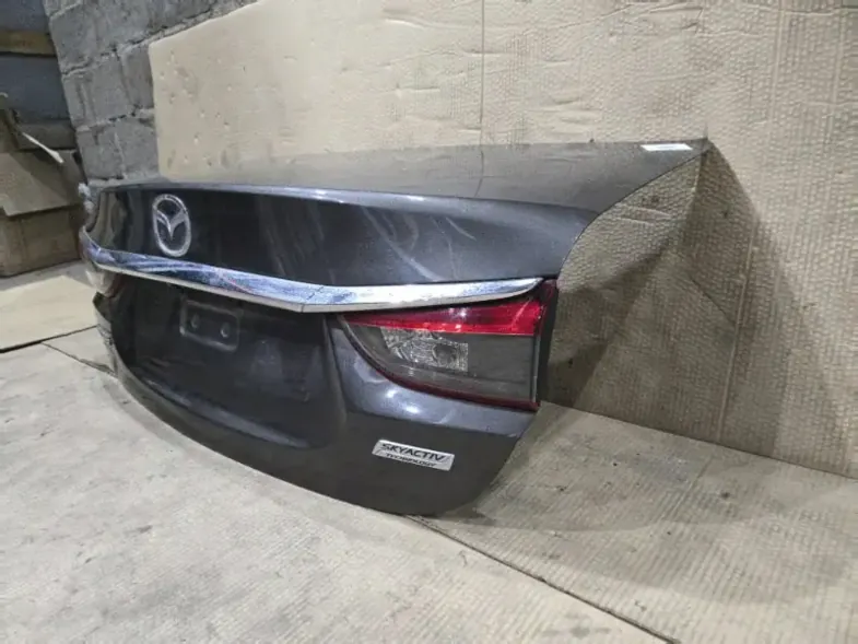 Крышка багажника Mazda 6 GJ проводка и замок крупно