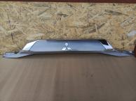 Накладка двери багажника mitsubishi outlander 3 gf 2012-2022 задн. 