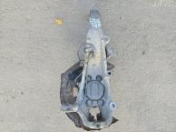 Кулак поворотный infiniti q50 v37 2013- перед. лев.