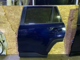 Дверь toyota rav4 50 xa50 2018- задн. лев.