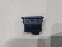 Кнопка открывания багажника hyundai tucson tl 2015-2021  