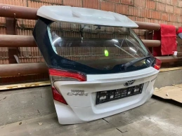 Крышка багажника toyota c-hr  2020- задн. 