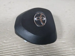 Подушка безопасности в руль toyota rav4 50 xa50 2018-  