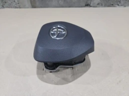 Подушка безопасности в руль toyota rav4 50 xa50 2018-  
