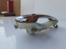 Ручка двери hyundai tucson tl 2015-2021 перед. прав.