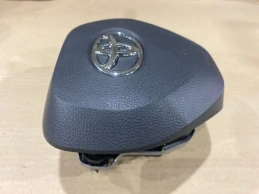 Подушка безопасности в руль toyota rav4 50 xa50 2018-  