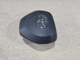 Подушка безопасности в руль toyota rav4 50 xa50 2018-  