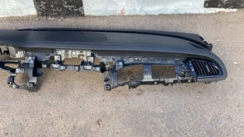 Торпедо kia stinger j5 2020-  