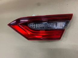 Фонарь в крышку багажника toyota camry 70 xv70 2017-2023 задн. прав.