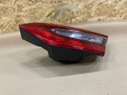 Фонарь в крышку багажника toyota camry 70 xv70 2017-2023 задн. прав.