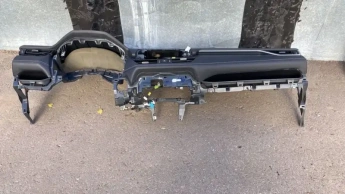 Торпедо toyota rav4 50 xa50 2020-  