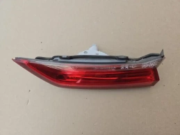 Фонарь в крышку багажника honda crv 5 rw 2020- задн. прав.