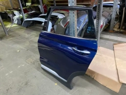 Дверь hyundai santa fe 4 tm 2020- задн. лев.