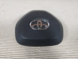 Подушка безопасности в руль toyota rav4 50 xa50 2018-  
