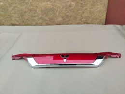 Накладка двери багажника mitsubishi outlander 3 gf 2015-2022 задн. 