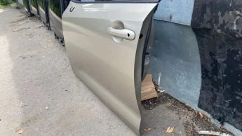Дверь toyota corolla e210  2018- перед. лев.