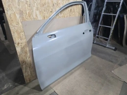 Дверь kia k5 dl3  перед. лев.