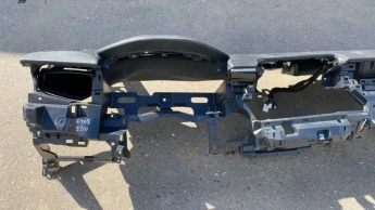 Торпедо toyota corolla e210  2020-  