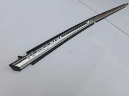 Бархотка двери toyota corolla e210  2018- задн. лев.