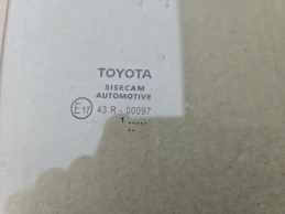 Стекло двери toyota corolla e210 mzeh12, nre210, zwe211 2018-2023 задн. прав.