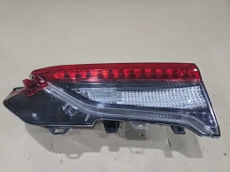 Фонарь в крышку багажника toyota rav4 50 xa50 2018-  прав.