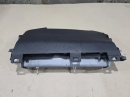 Подушка безопасности в колени toyota rav4 50 xa50 2018-  