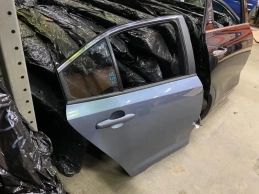 Дверь toyota corolla e210  2020- задн. прав.