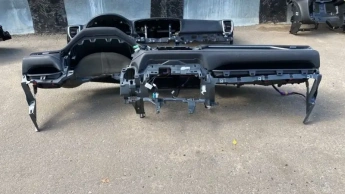 Торпедо toyota rav4 50 xa50 2020-  
