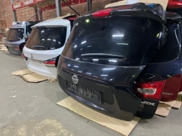 Крышка багажника nissan juke f15 2020- задн. 