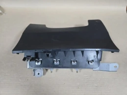 Подушка безопасности в колени toyota rav4 40 xa40 2012-2019  