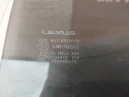 Стекло двери lexus rx 4  2015-2022 задн. прав.