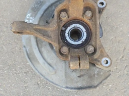 Кулак поворотный mitsubishi outlander 3 gf 2012-2022 перед. лев.