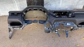 Торпедо toyota rav4 50 xa50 2020-  