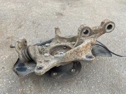 Кулак поворотный toyota rav4 50 xa50 2018- перед. лев.