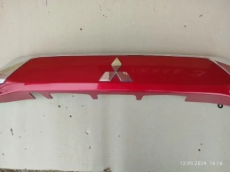 Накладка двери багажника mitsubishi outlander 3 gf 2015-2022 задн. 