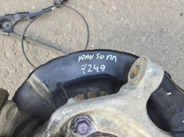 Кулак поворотный toyota rav4 50 xa50 2018- перед. лев.