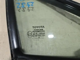 Форточка двери toyota c-hr  2020- перед. прав.