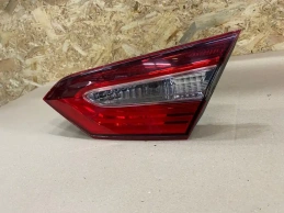 Фонарь в крышку багажника toyota camry 70 xv70 2017-2023 задн. прав.