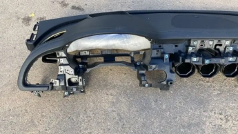Торпедо kia stinger j5 2020-  