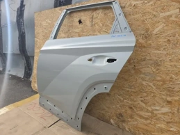 Дверь hyundai tucson nx4 2020- задн. лев.