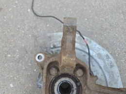 Кулак поворотный mitsubishi outlander 3 gf 2012-2022 перед. прав.