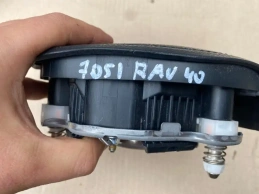 Подушка безопасности в руль toyota rav4 40 xa40 2012-2019  