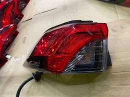 Фонарь в крыло toyota rav4 50 xa50 2018- задн. лев.
