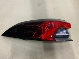 Фонарь в крыло toyota corolla e210  2020- задн. лев.
