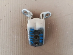 Петля двери нижняя nissan qashqai j11 2013-2021 перед. лев.