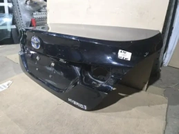 Крышка багажника toyota camry 70 xv70   