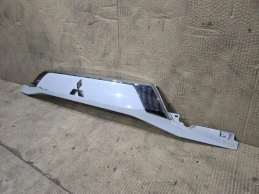Накладка крышки багажника mitsubishi outlander 3 gf 2012-2022  